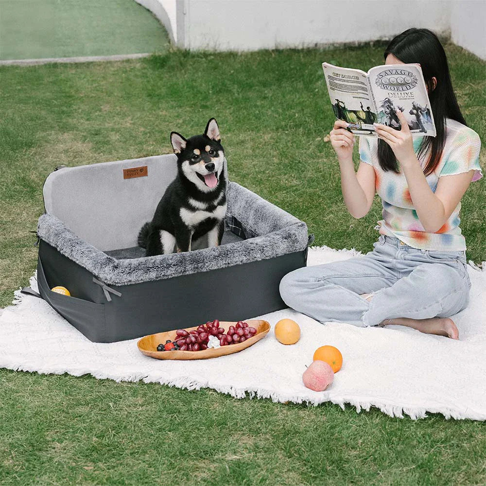 BaseCamp Ganzjahres-Hundebett fürs Auto – für sichere Reisen