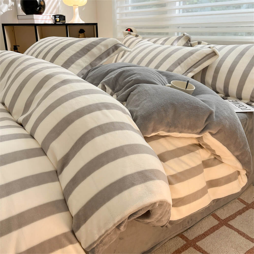 Antistatisches Gemütliches Bettlakenset aus Kariertem Milchsamt