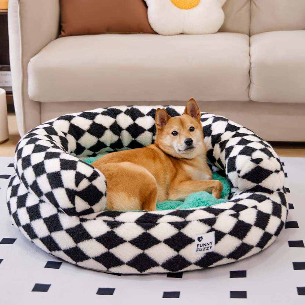 Klassisches Waschbares Hundebett mit Nackenrolle im Argyle-Stil in Donut-Form - Cozy Haven