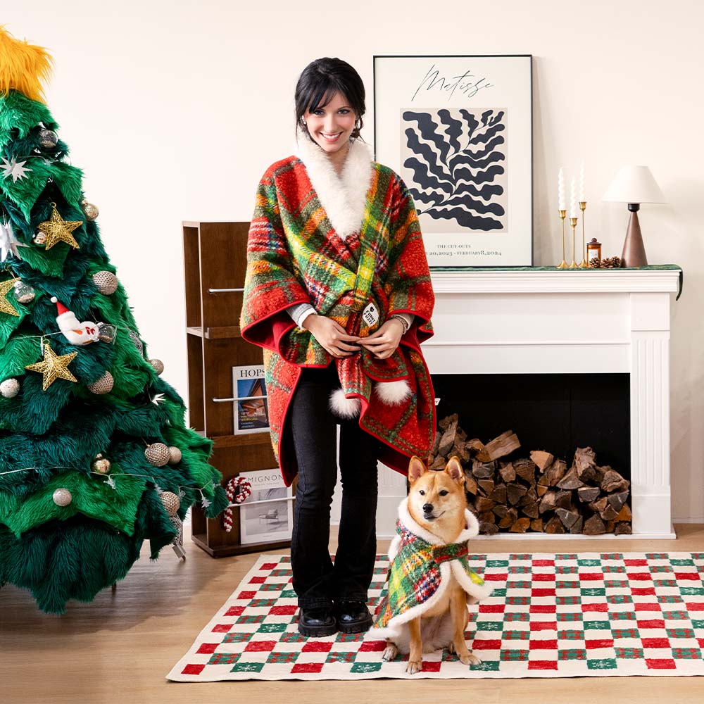 Klassischer Karierter Warmer Poncho für Mensch und Hund - Festliche Begleiter