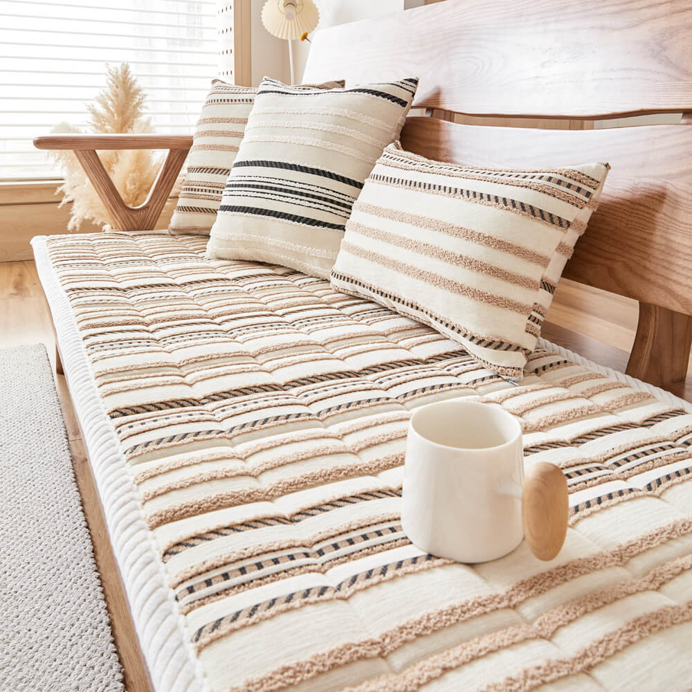Gemütlicher Chenille gestreifter Plüsch-Sofaschoner, rutschfester Couchschutz für Haustiere