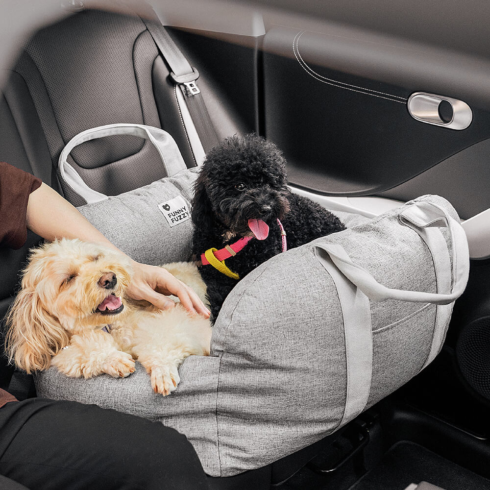 Hundebett im Autositz-Design mit Vintage Herzen und Schachbrettmuster