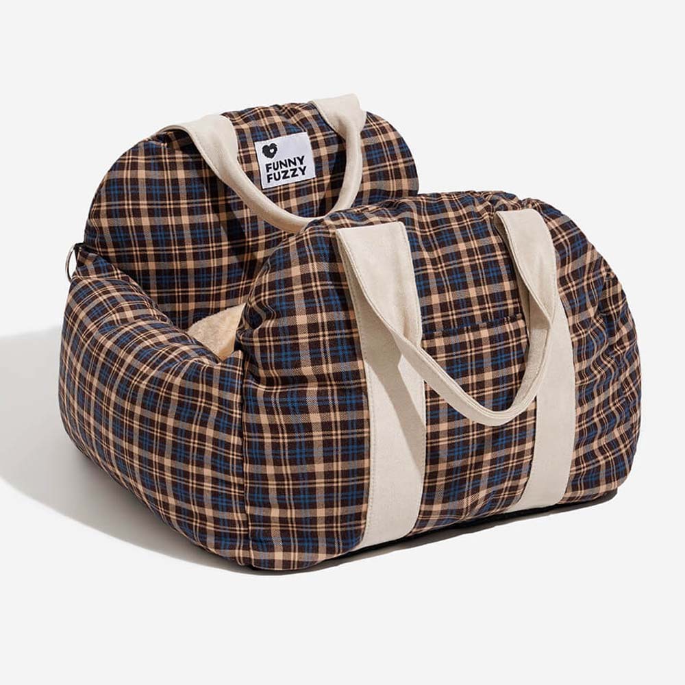 Hundebett im Autositz-Design mit Vintage Herzen und Schachbrettmuster