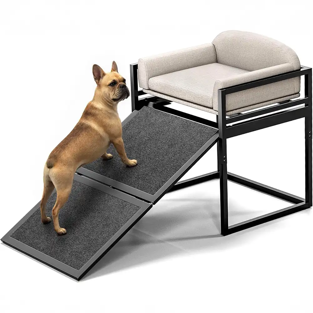 Erhöhtes Haustier-Sofa-Bett mit Treppe und Rampe für das Schlafsofa oder als Fensterplatz für Hunde.