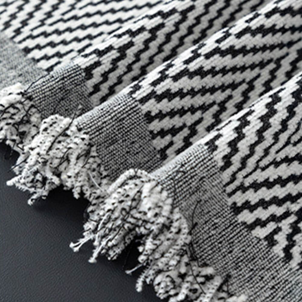 Hochwertiger Chenille-Textur-Sofabezug mit stilvollen Fransen