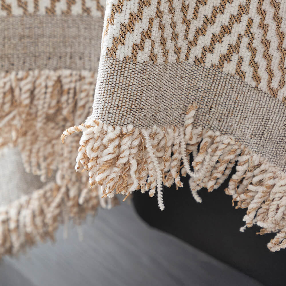 Hochwertiger Chenille-Textur-Sofabezug mit stilvollen Fransen