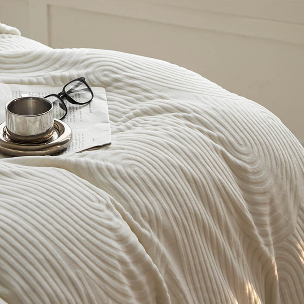 Weiches Strukturiertes Elegantes Minimalistisches Bettwäscheset aus Milchsamt