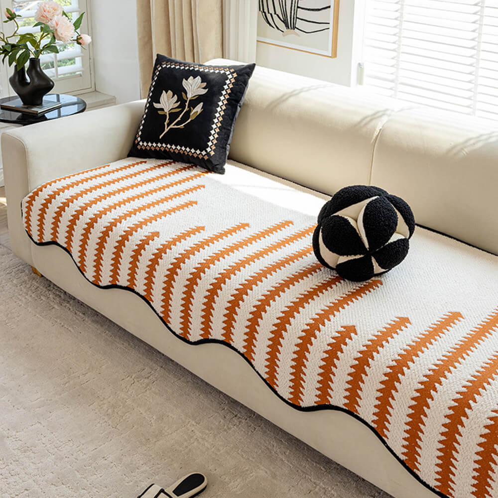 Moderner Chevron-Streifen Chenille Sofaüberwurf mit wellenförmigen Rändern