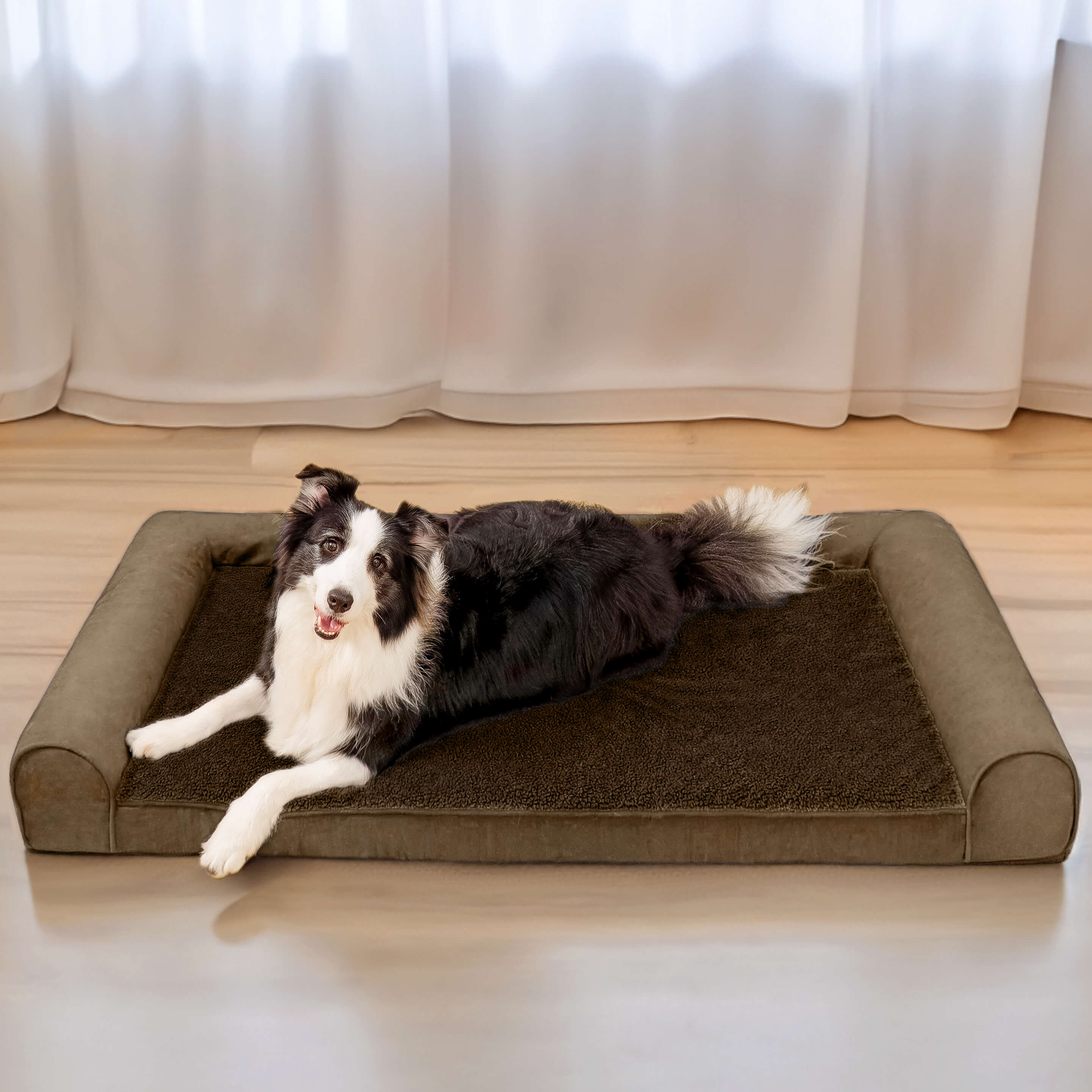 Orthopädisches Hundebett mit vollständiger Stützfunktion aus Kunstfleece und Wildleder