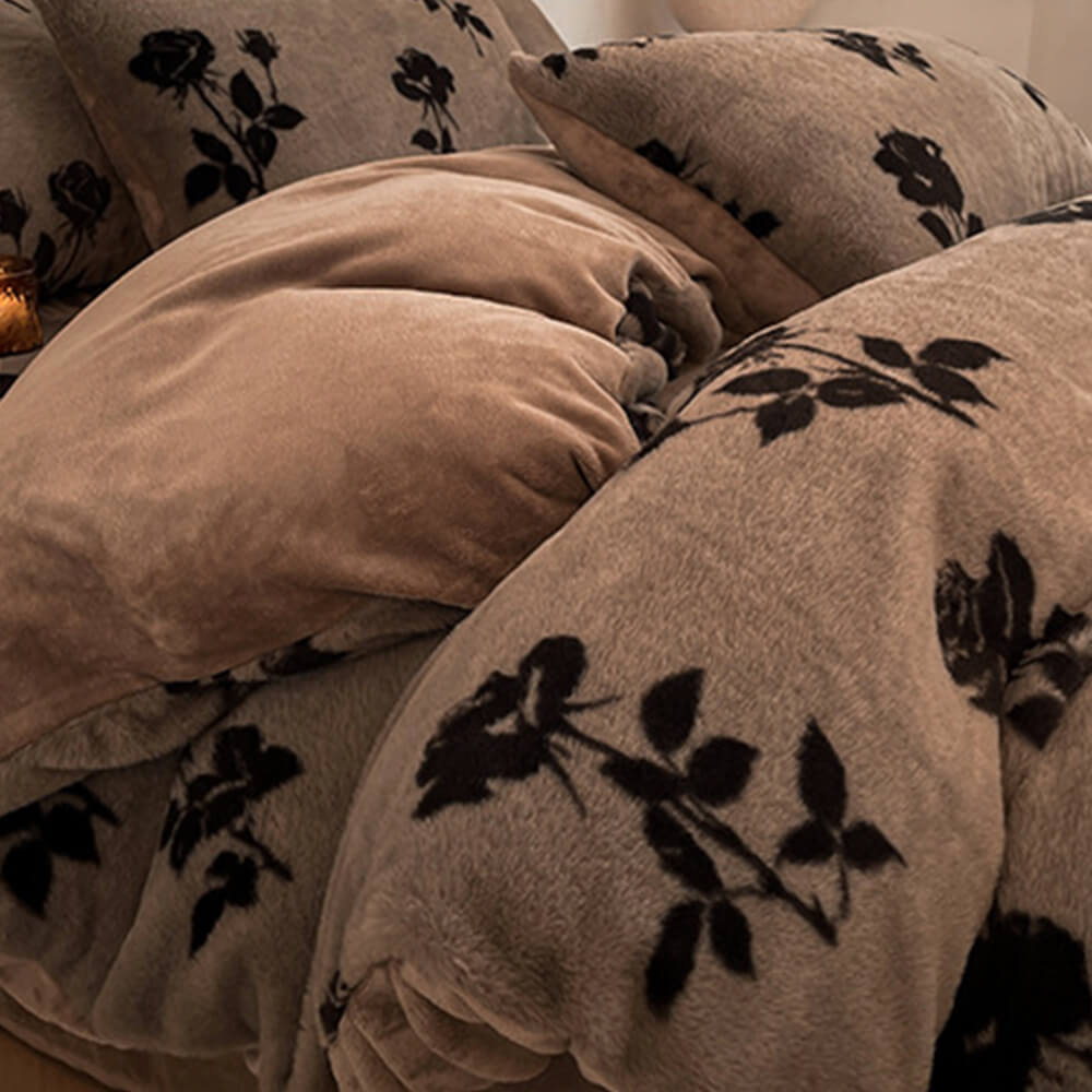 Deluxe-Bettlakenset aus Doppelseitigem Samt mit Blumenmuster und doppelter Wärme