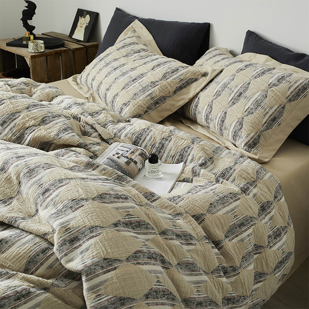 Diamant-Jacquard Doppelschicht Falten-Bettwäsche-Set