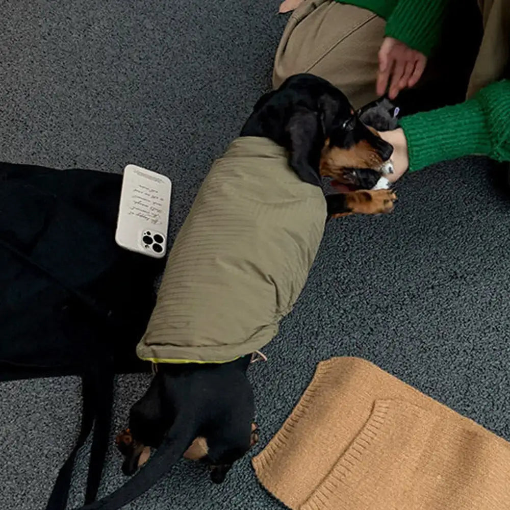 Modische wendbare gepolsterte dicke warme Hundejacke