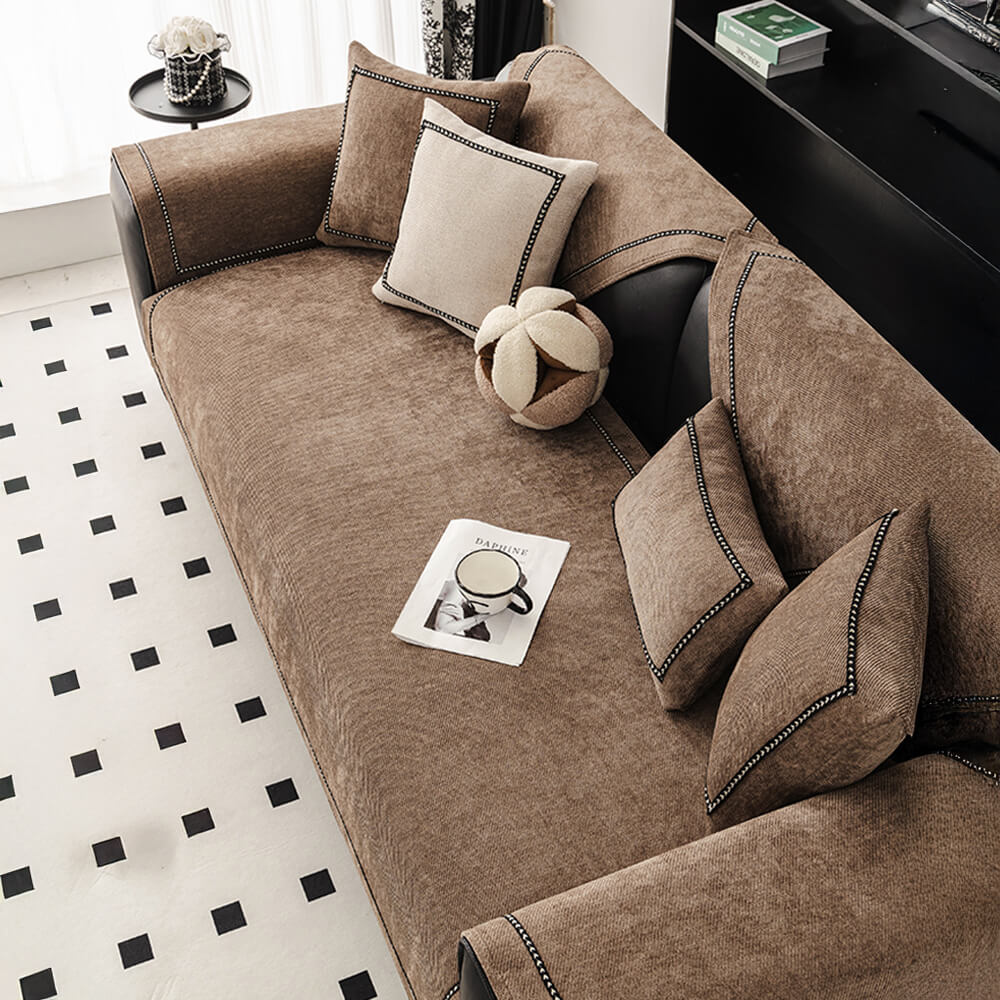 Schlichte rutschfeste Sofadecke aus Samtstoff