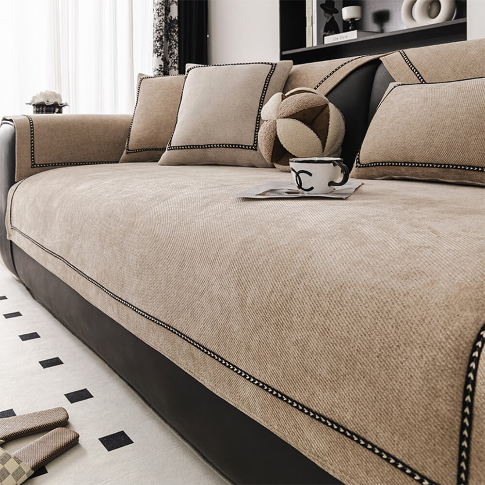 Schlichte rutschfeste Sofadecke aus Samtstoff