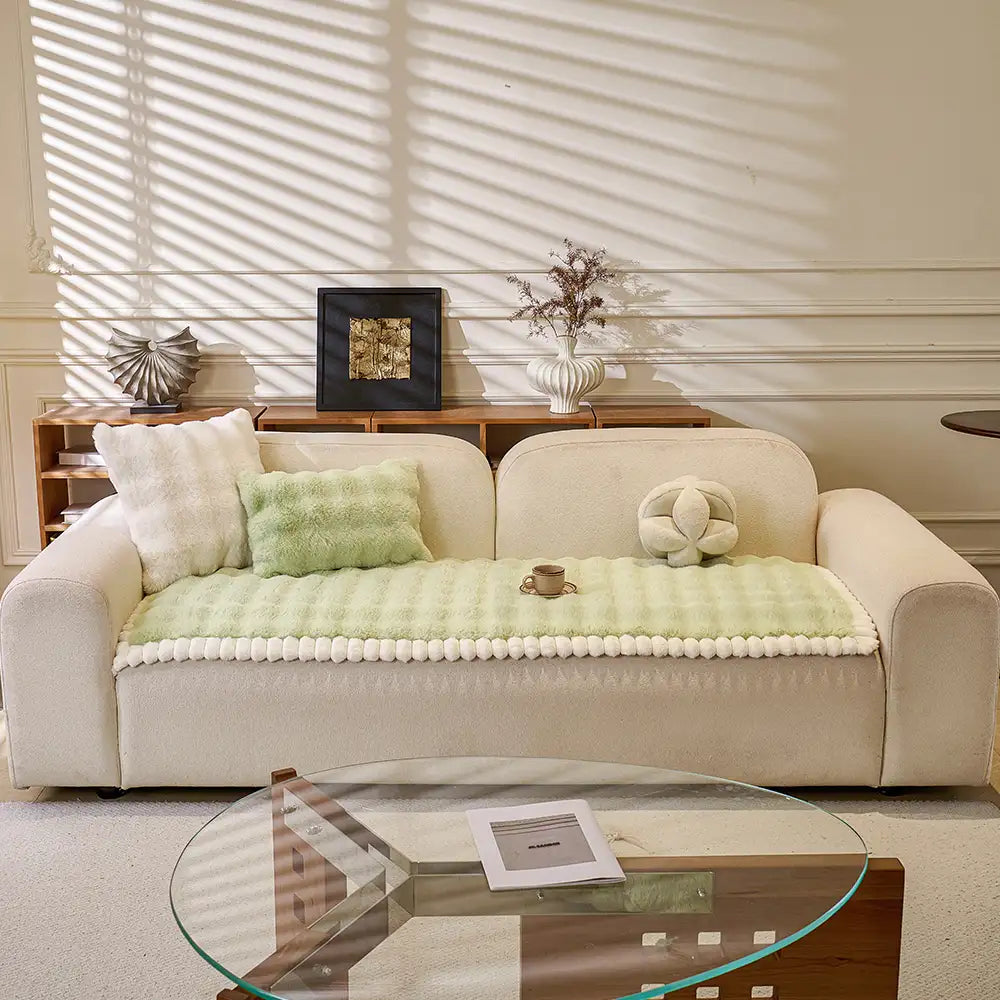 Rutschfester, hautfreundlicher Sofabezug aus weichem, dickem Kunstkaninchenplüsch