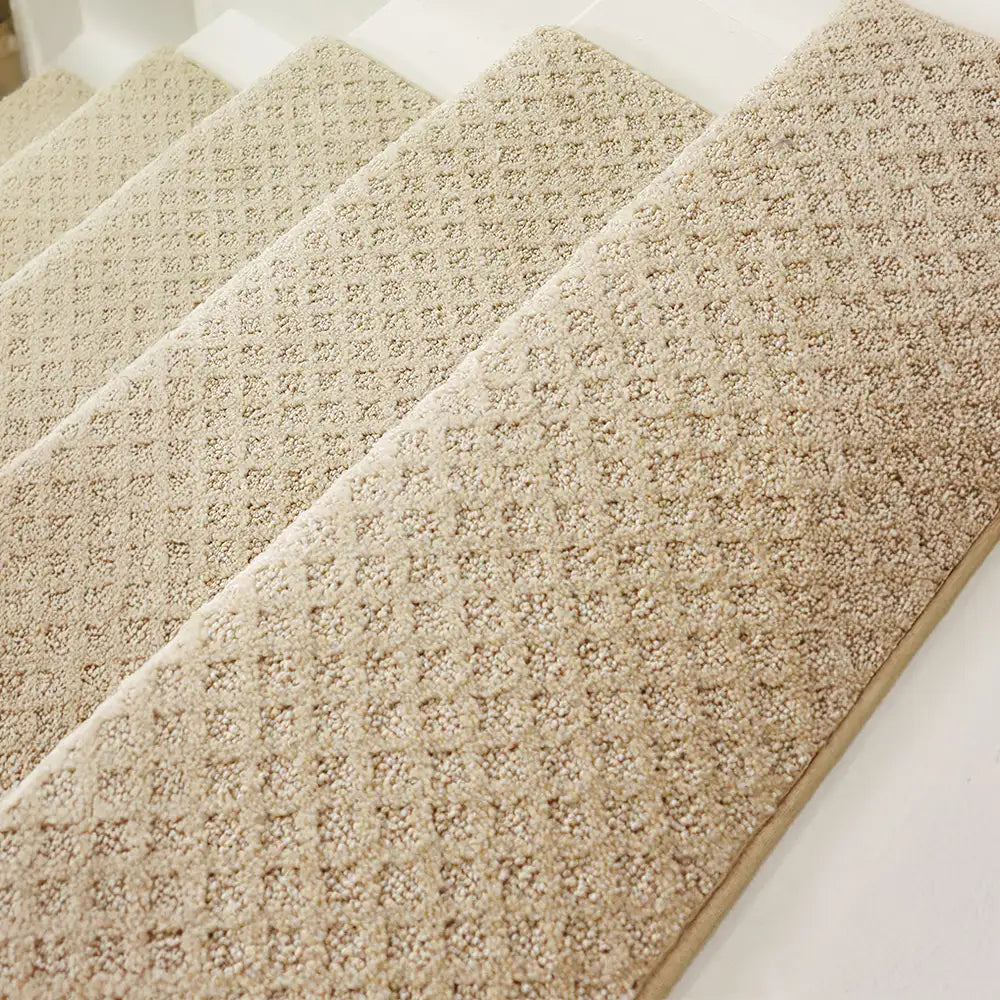 Weiche Plüsch-Innen-Stufenbeschützer, haustierfreundlich, teppichlose Treppenteppiche