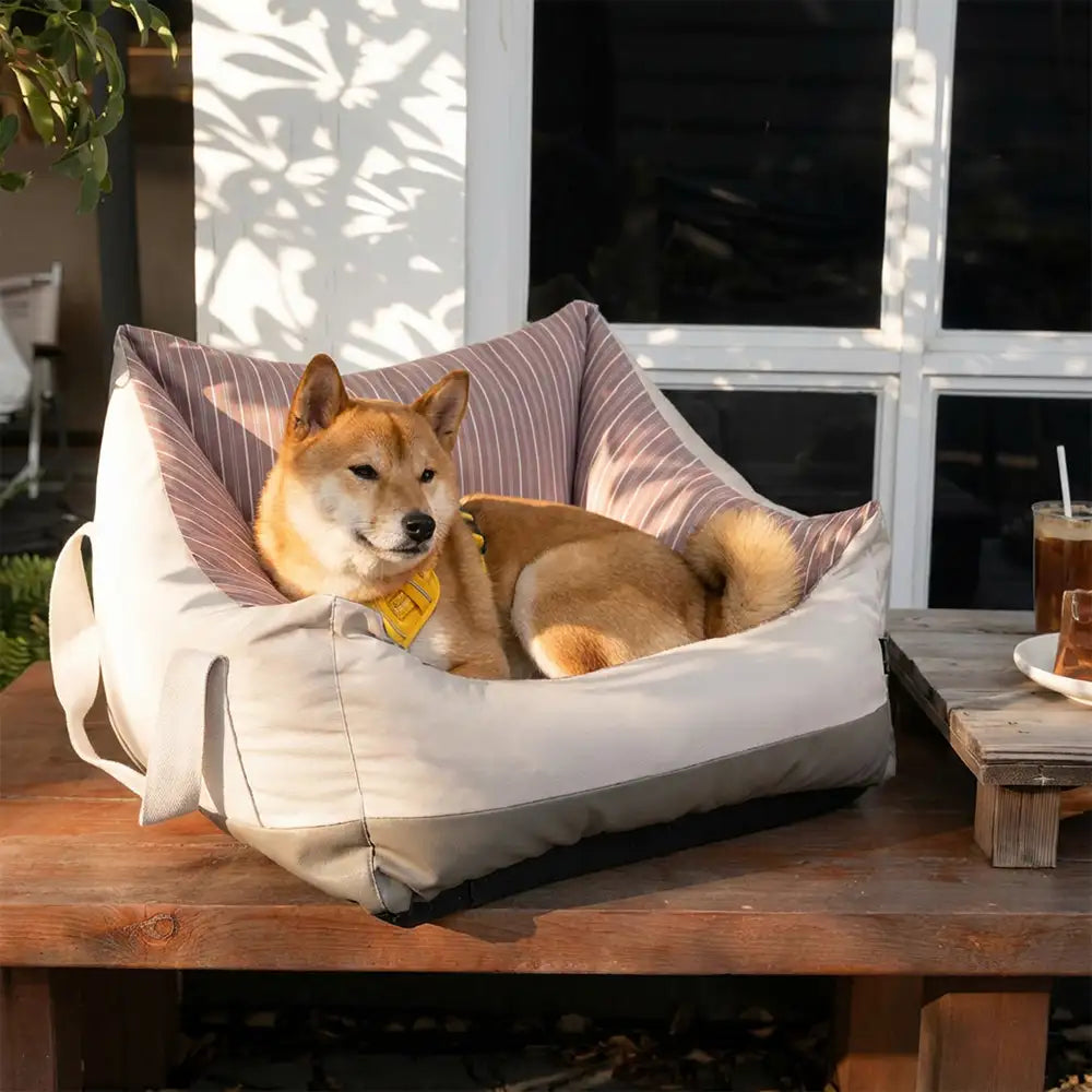 Reisesicherheit Halbgeschlossene Wasserabweisende Hundekarre Sitzbett