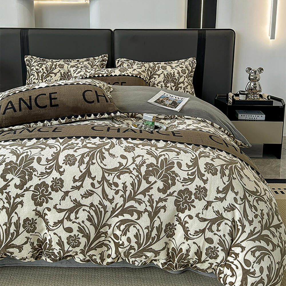 Elegantes Antistatisches  Wärmendes Bettlakenset aus Milchsamt im europäischen Stil