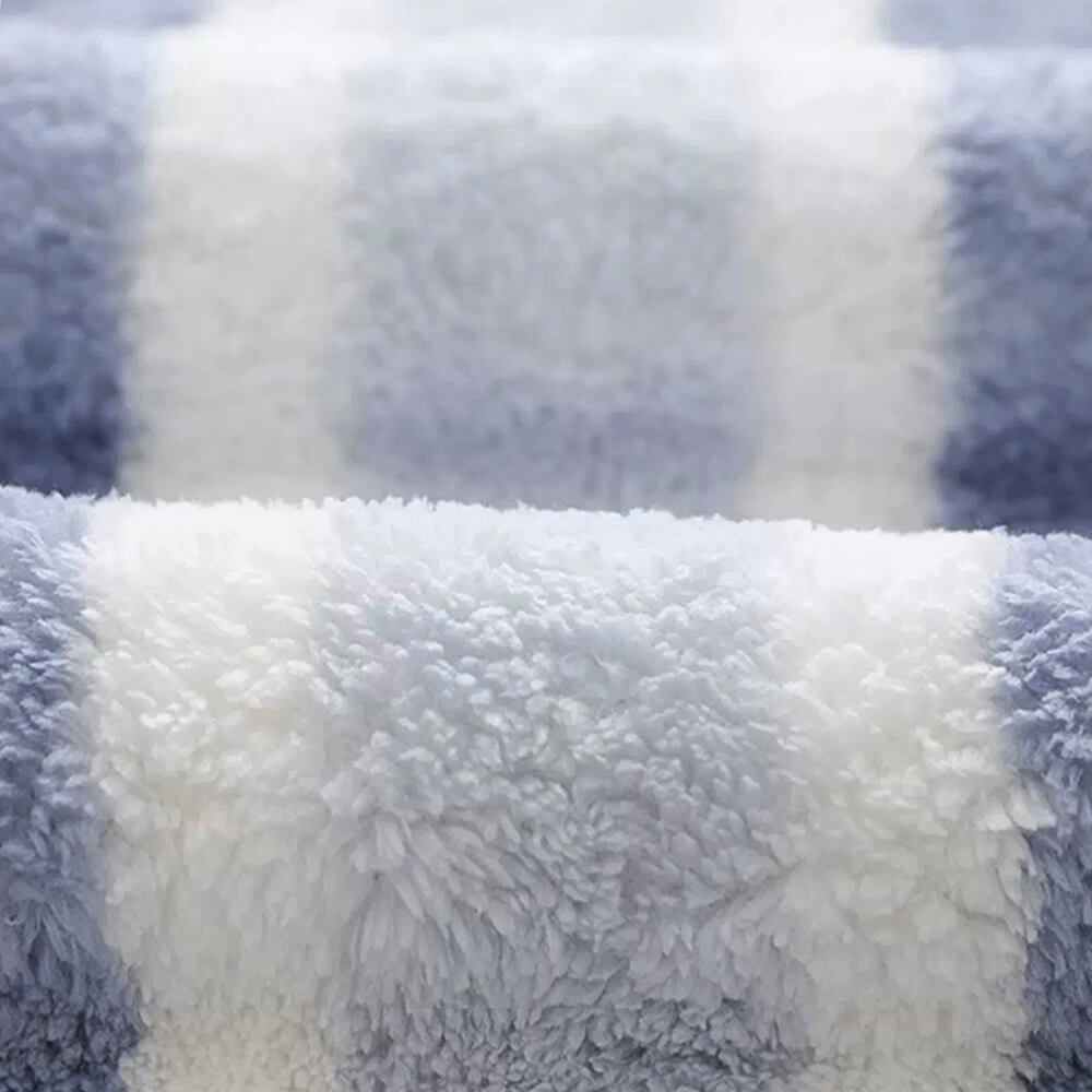 Gestreifte saugfähige dicke weiche Hunde- und Katzenbadetücher