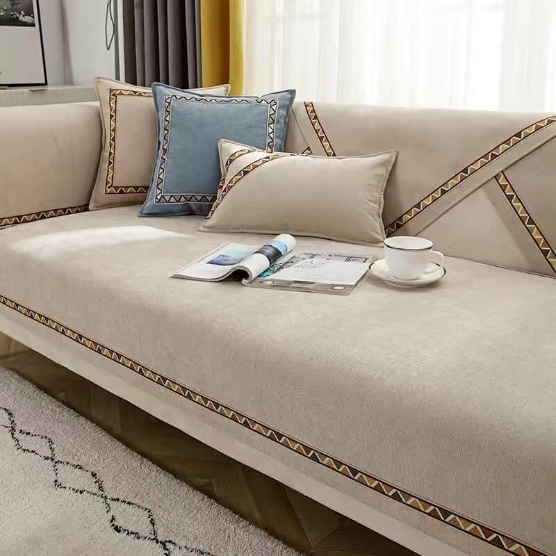 Rutschfester und Bequemer Einfarbig Sofabezug aus Chenille mit Geometrischem Dekor