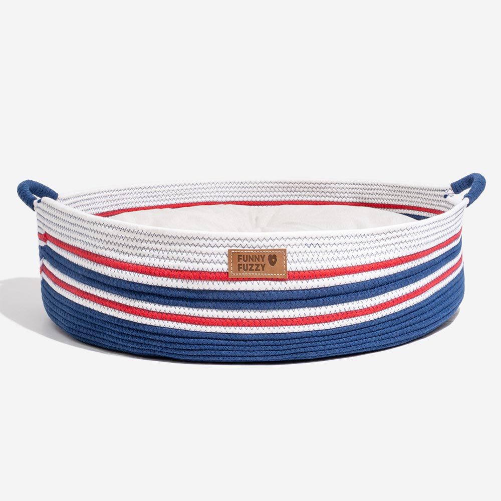 Handgefertigtes gestreiftes beruhigendes Haustierbett - Zeitloses Nest