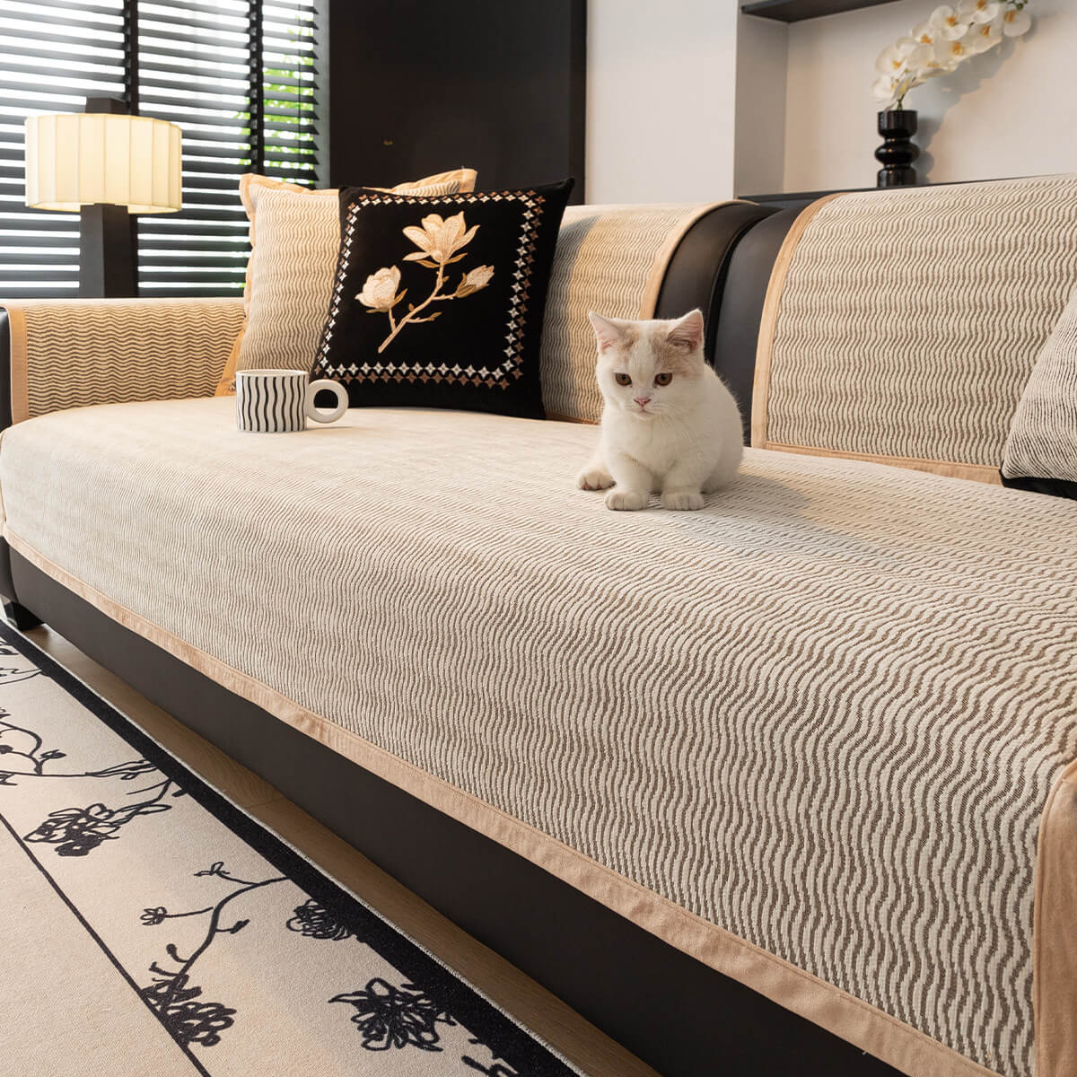 Leichter Luxuriöser Atmungsaktiver Chenille-Stoff Kratzfester Rutschfester Sofabezug