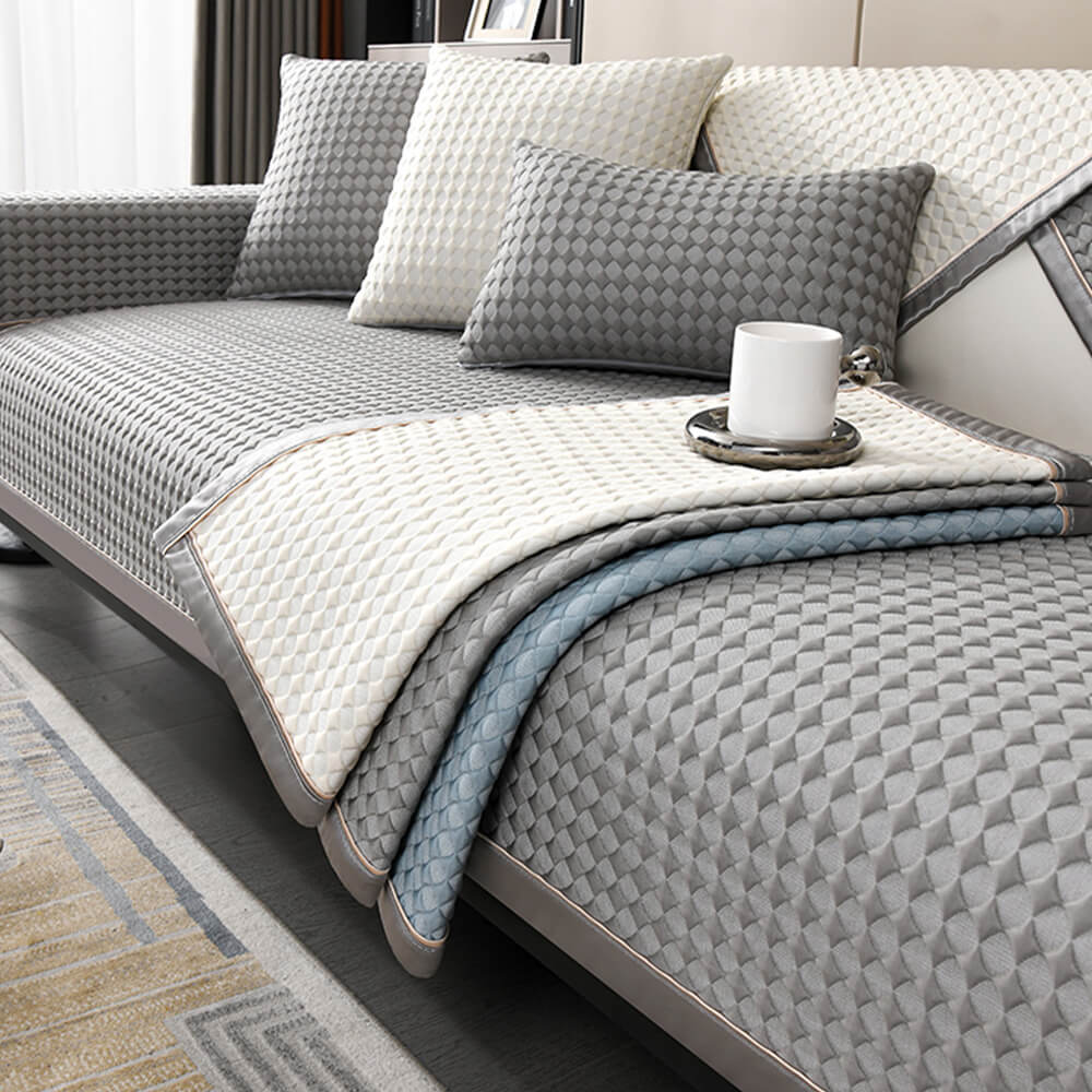 Luxuriöser Kratzfest Kühlender Sofaschutz aus Eisseide in Volltonfarbe