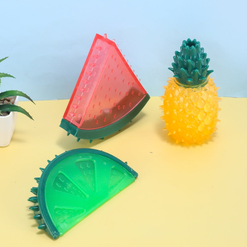 Beißspielzeug aus Gummi mit Wasserfüllung in Form einer gefrorenen Frucht für Hunde