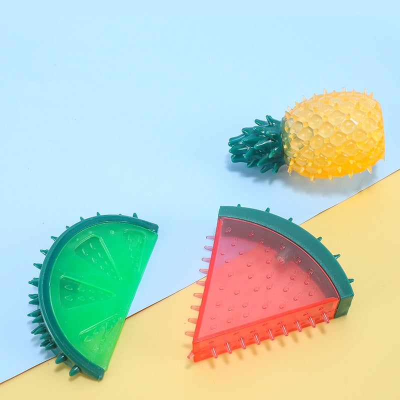 Beißspielzeug aus Gummi mit Wasserfüllung in Form einer gefrorenen Frucht für Hunde