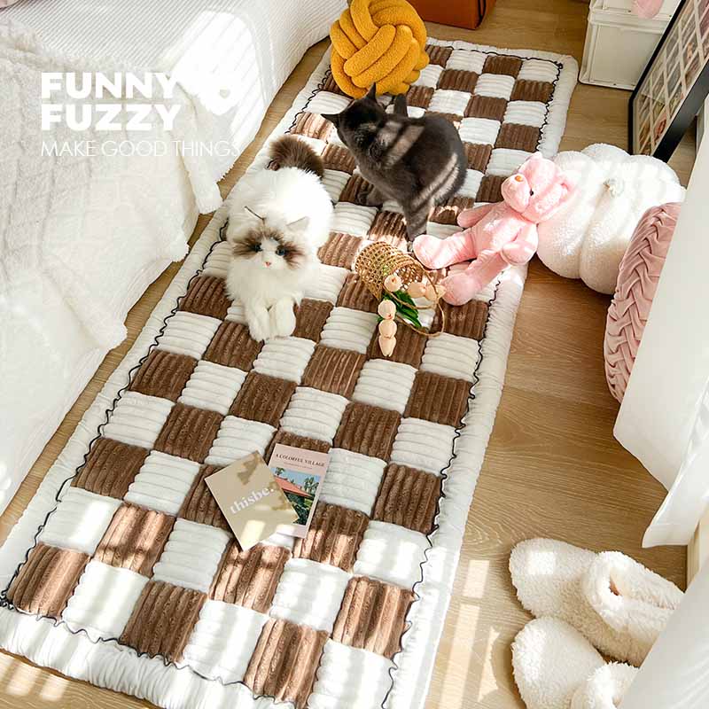 Cremefarbener großer karierten quadratischer fuzzy Haustier Hundematte Bett Ecksofa Couchbezug