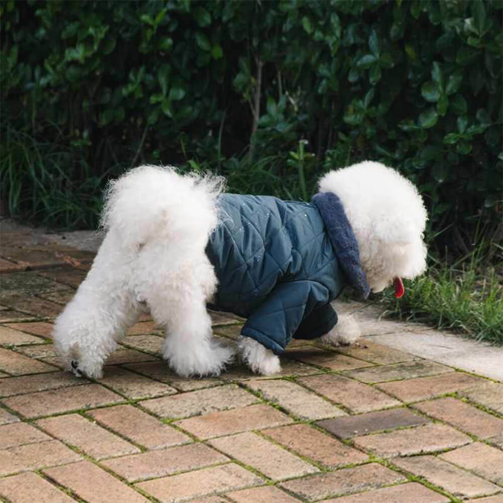 Kuscheliger warmer Hundemantel aus Kunstpelz mit Rollkragen und Druckknöpfen