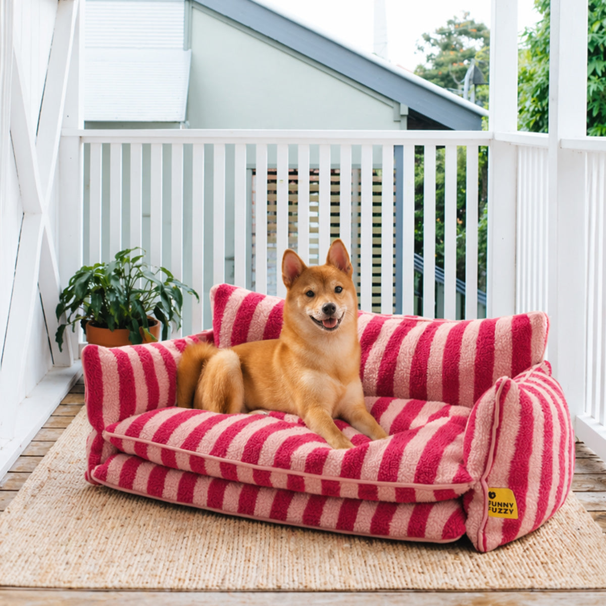 Trendige gestreifte Kunstlammfell Doppel-Layer Hund- und Katzen-Sofa-Bett - Outdoor