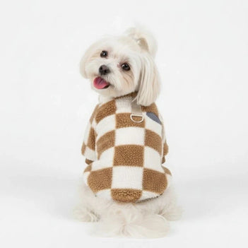 Kariertes Fleece-Hundejacke – Mutiger Stil und Wärme für Winterspaziergänge