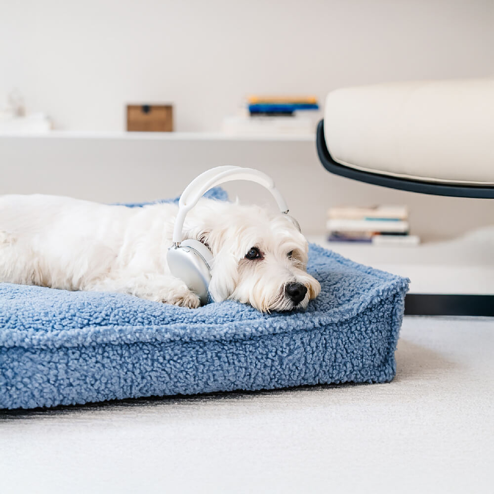 Orthopädisches Wasserdichtes Hunde- und Katzenbett mit Gebogener Stütze aus Teddystoff