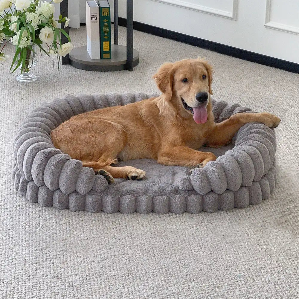 Fluffiges, dickes, warmes Hundesofa in ovaler Form – Beruhigend & komfortabel