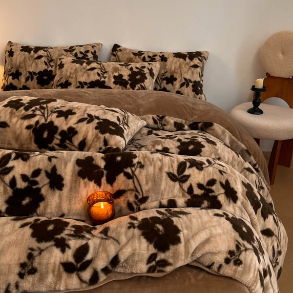 Deluxe-Bettlakenset aus Doppelseitigem Samt mit Blumenmuster und doppelter Wärme