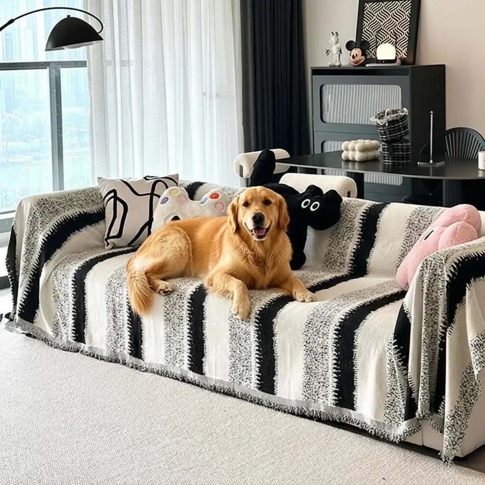 Mode Gestreifter Chenille Kratzfeste Sofaschoner Couchbezug