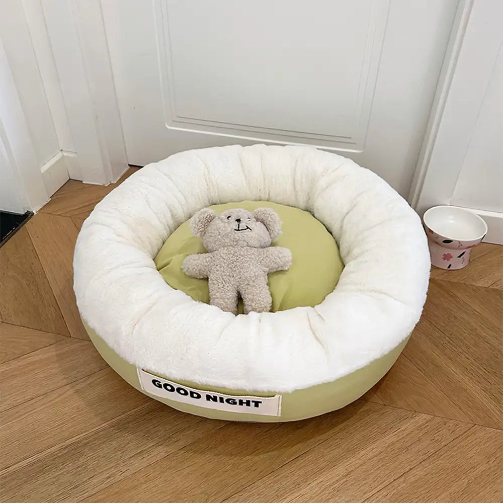 Gute Nacht Tiefschlaf Rundum Beruhigendes Hundebett mit Bären-Spielzeug