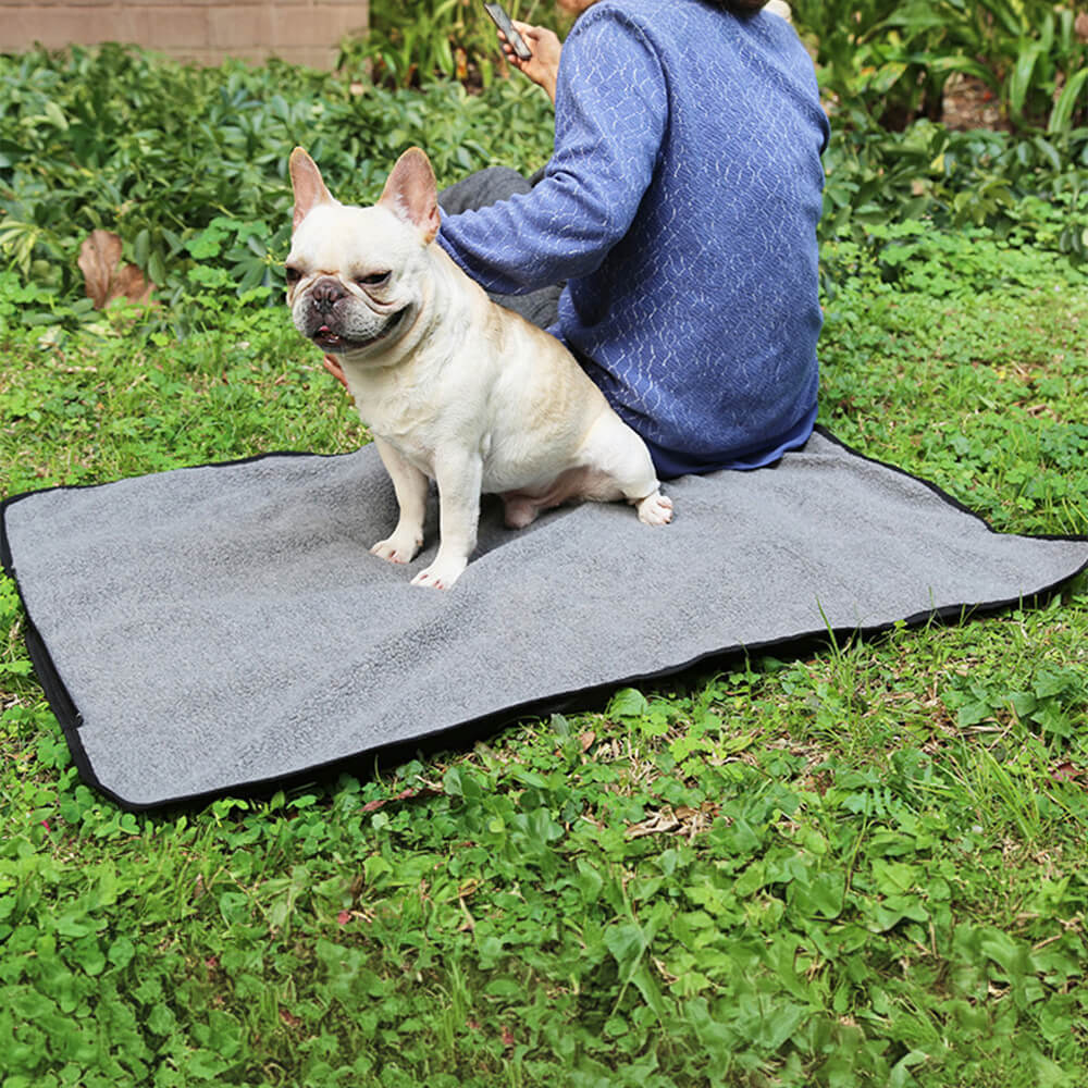 Multifunktionale Wendbare Wasserdichte Hundematte für alle Jahreszeiten