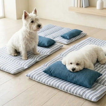 Erfrischende gestreifte Kühl-Eis-Seide rutschfeste Hundematte mit Kissen