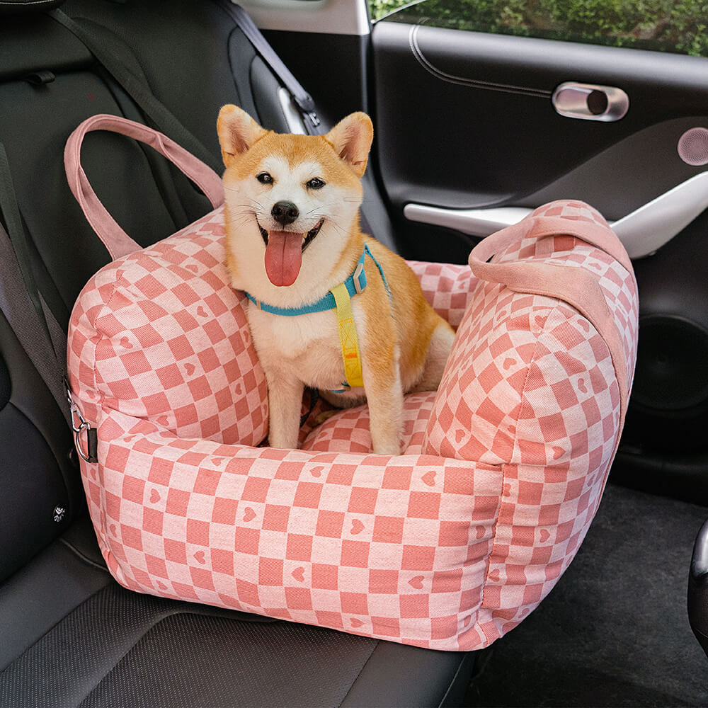 Lit de siège d'auto pour chien en damier coeur vintage