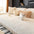 Ganzjahres-Nordic-Style-gestepptes Plüsch-Sofaüberwurf mit rutschfestem Boden
