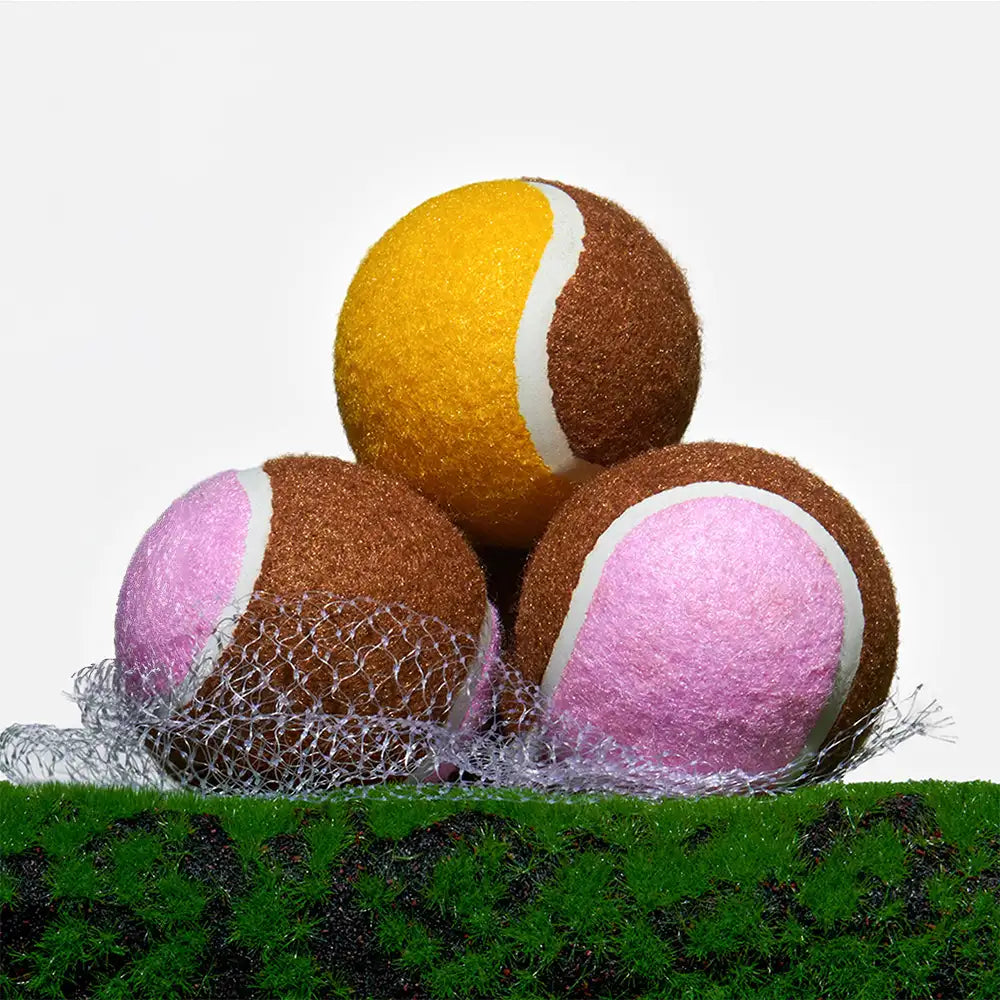 Interaktives Tennisball-Hundespielzeug