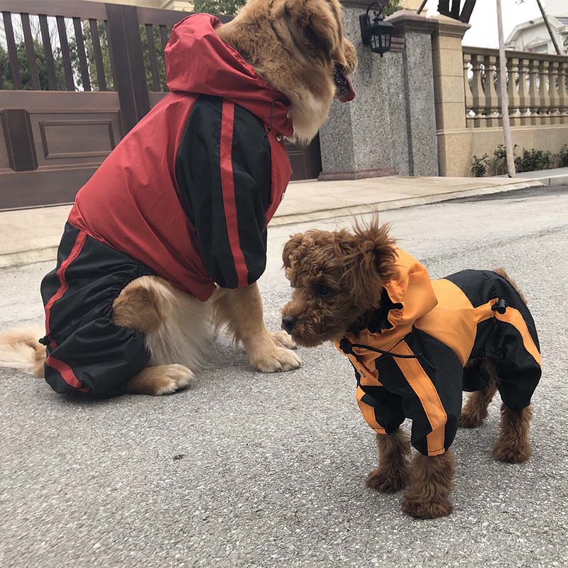 Wasserdichter Hunde-Vollregenmantel aus Oxford-Gewebe mit Beinen und Kapuze