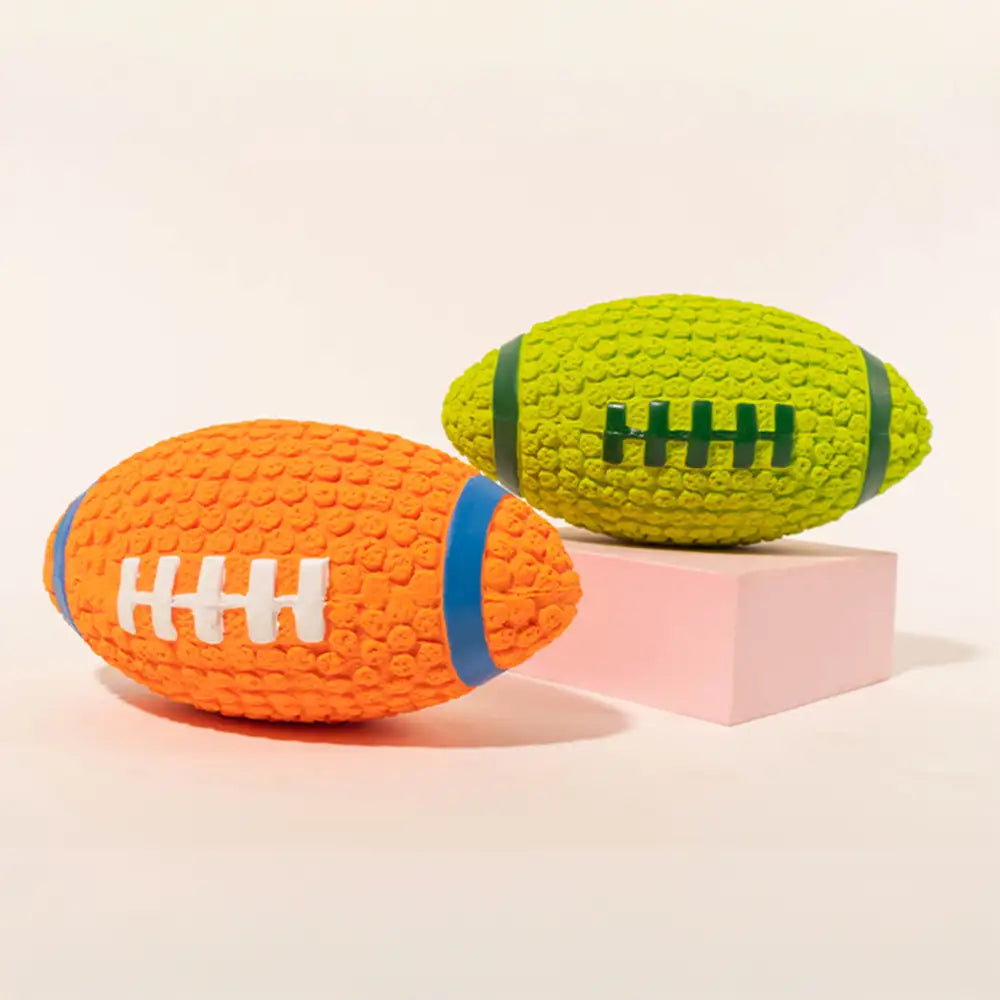 Rugby-Hundekauspielzeug mit Quietscher