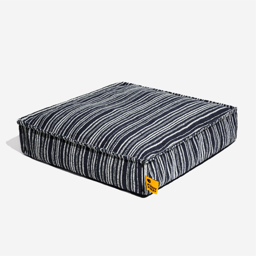 Nachhaltiger Stauraum Pouf Ottoman & Hundebett - Funnyfuzzy SnugNest