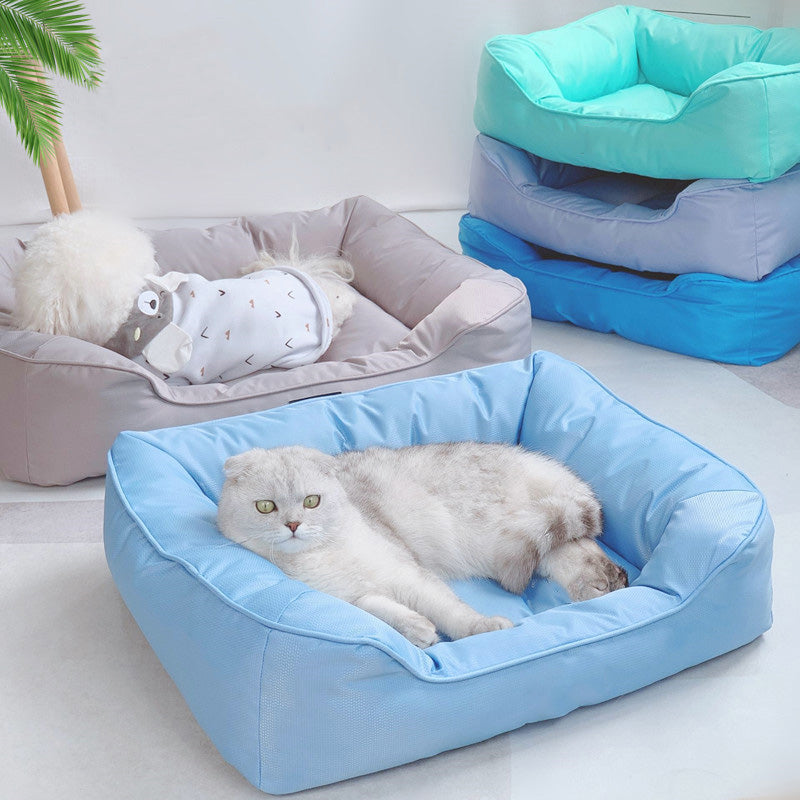Cama cuadrada impermeable para perros y gatos con refrigeración mediana