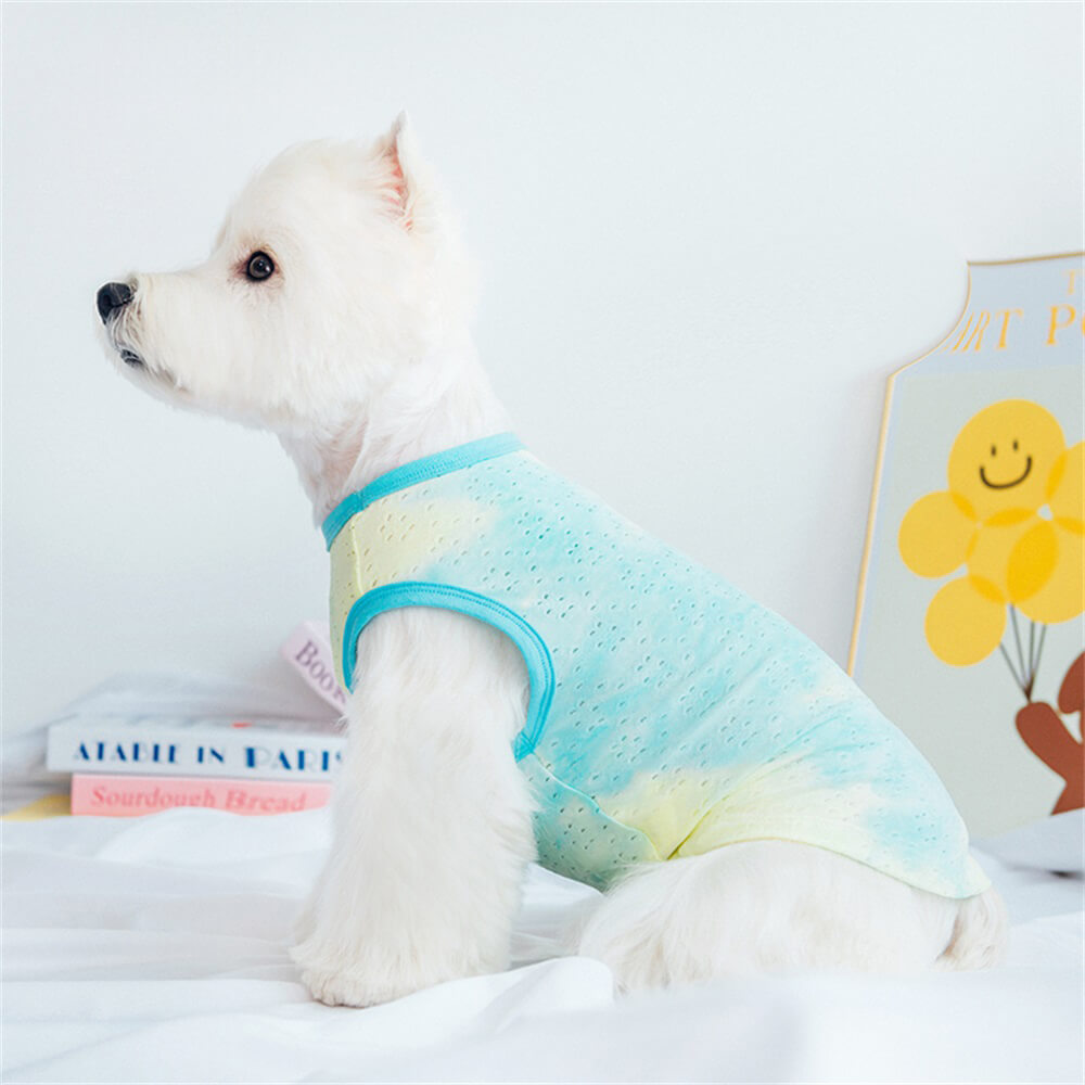 Batik-Tanktop für Hunde – Leichte und Stylische Sommerkleidung