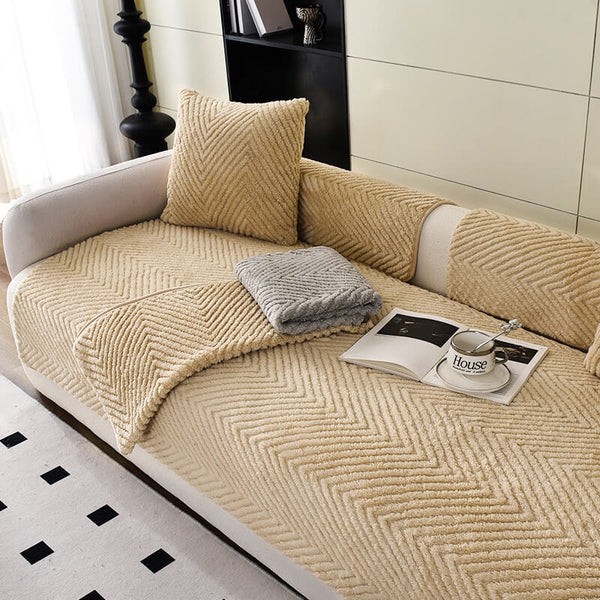 Verdickter Plüschiger Rutschfester Sofabezug mit Fischgrätenmuster